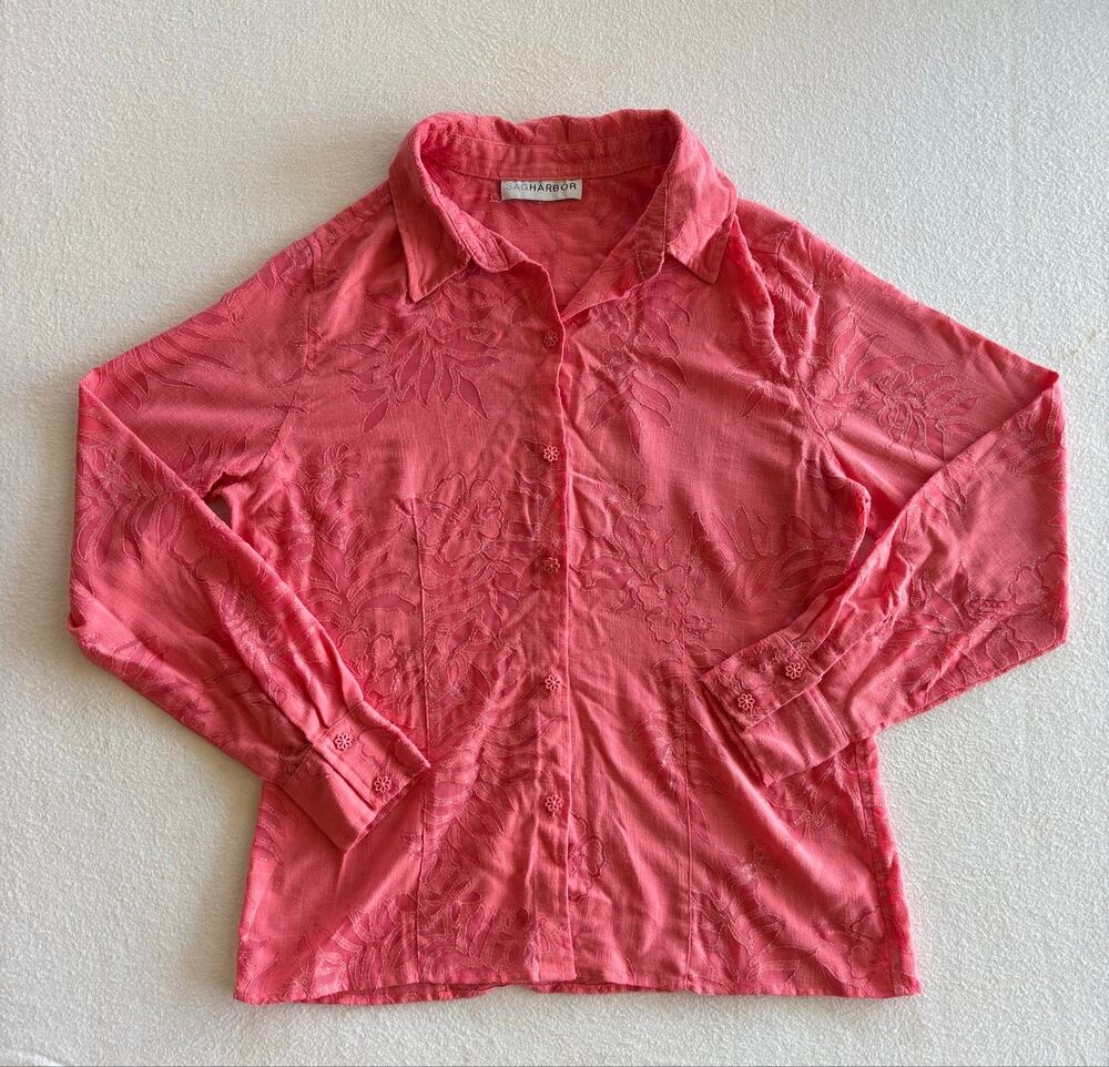 Sag Harbor Button Up Top Women’s Medium Coral Embroidered Floral